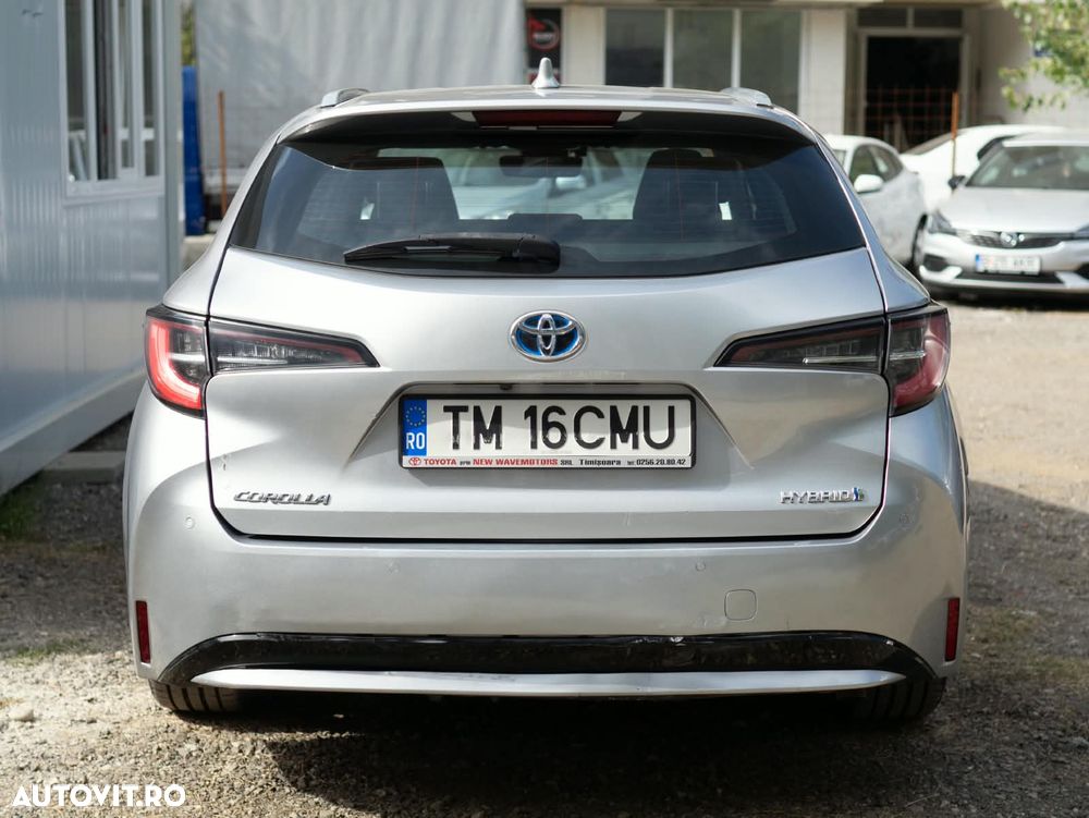 Toyota Corolla - 10