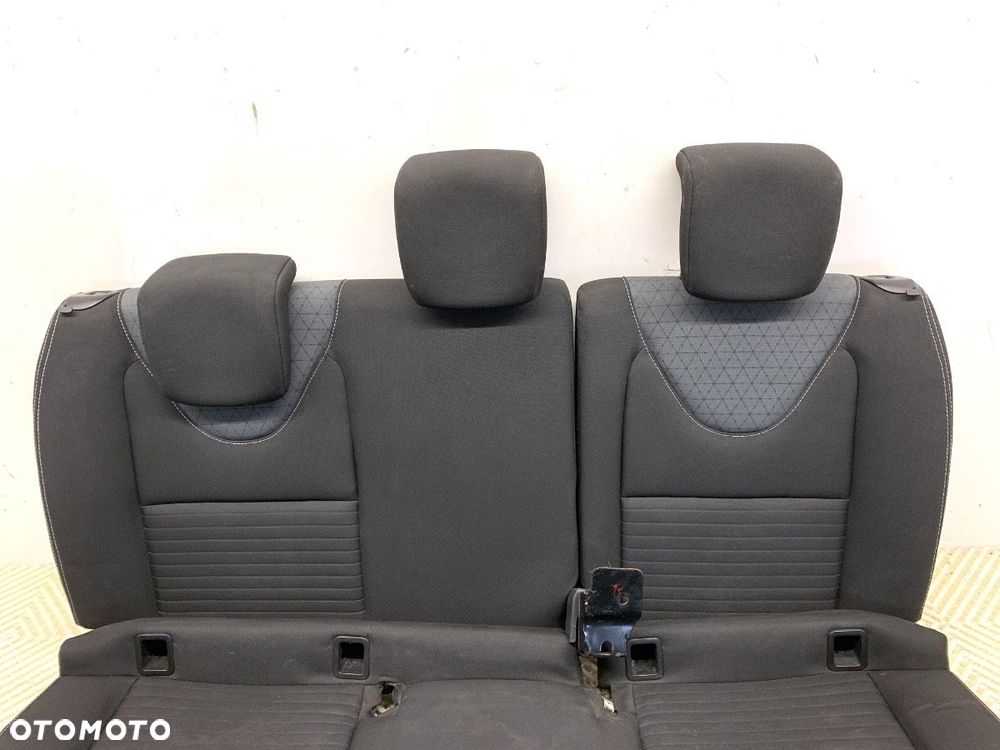 KANAPA DRUGI RZĄD  RENAULT CLIO IV (BH_) 2012 - 2022 1.5 dCi 90 66 kW [90 KM] olej napędowy 2012 - - 2
