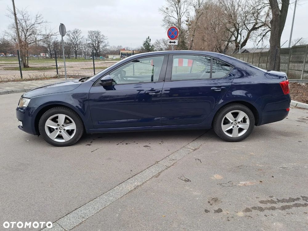 Skoda Octavia 1.6 TDI Ambition DSG - 3