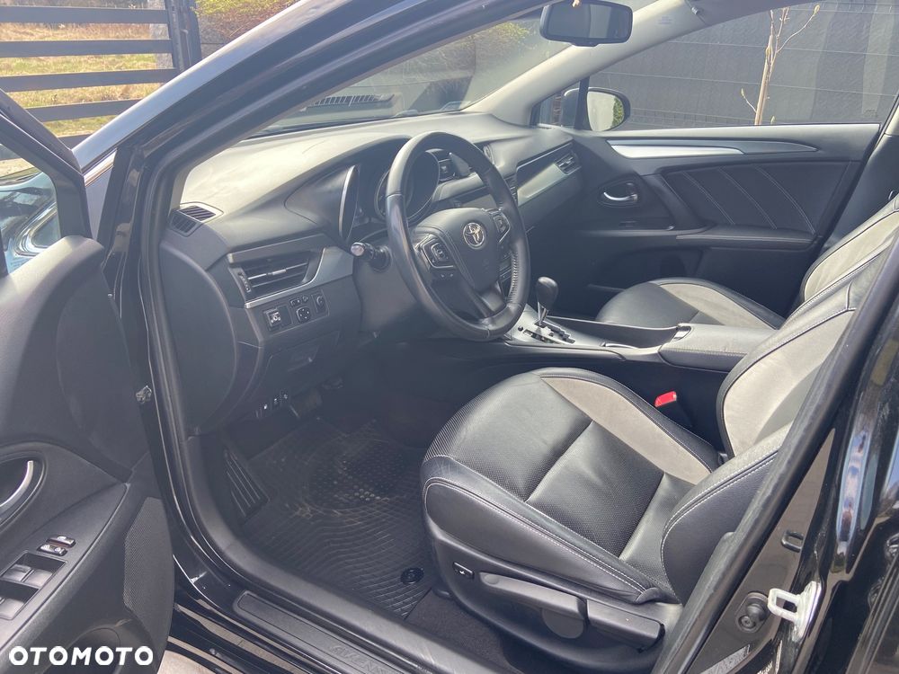 Toyota Avensis 2.0 Prestige MS - 8