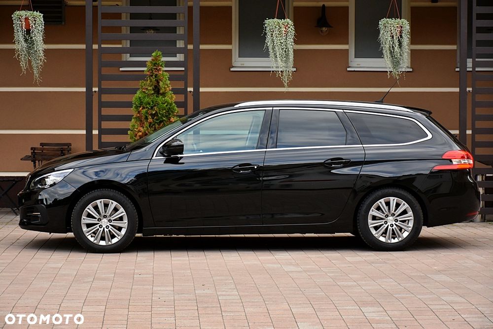 Peugeot 308 BlueHDi 130 EAT8 Stop & Start Allure - 13