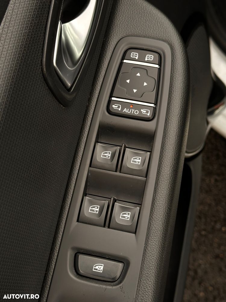 Renault Clio ENERGY TCe 120 EDC Limited - 26