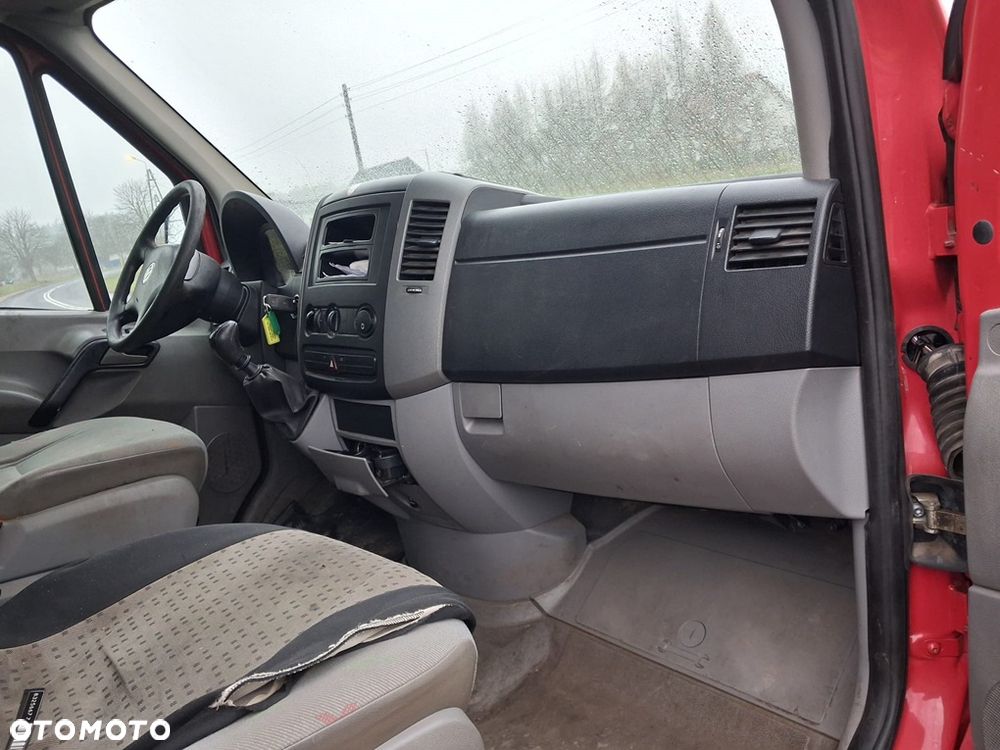 Volkswagen CRAFTER - 7