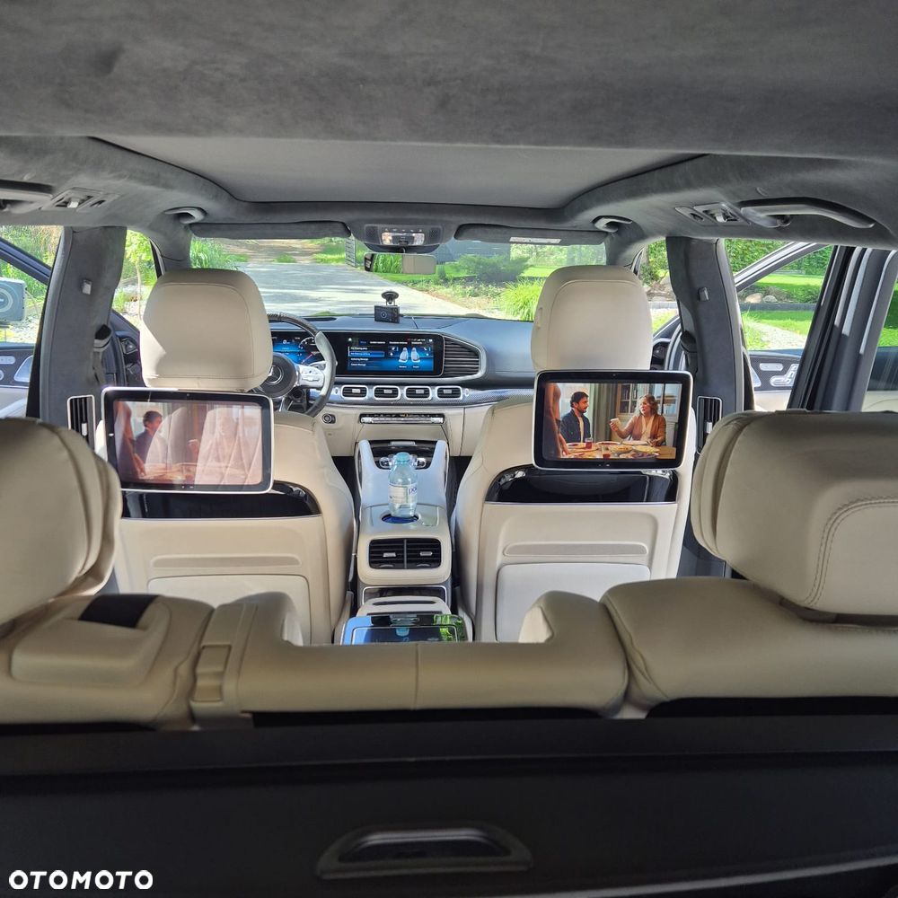 Mercedes-Benz GLS - 8
