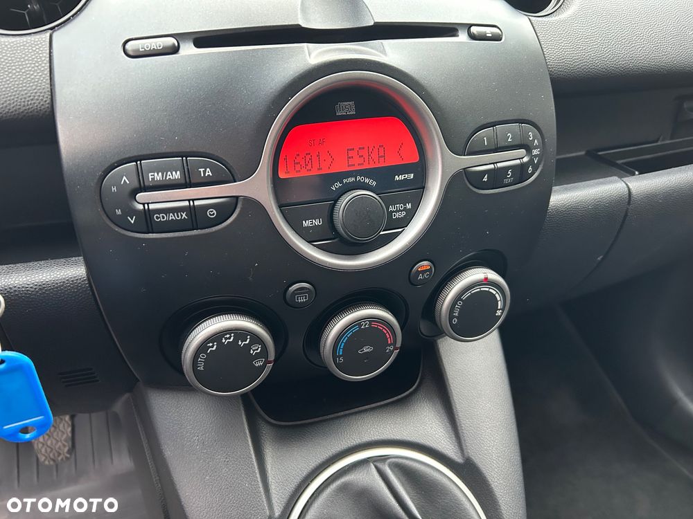 Mazda 2 - 21