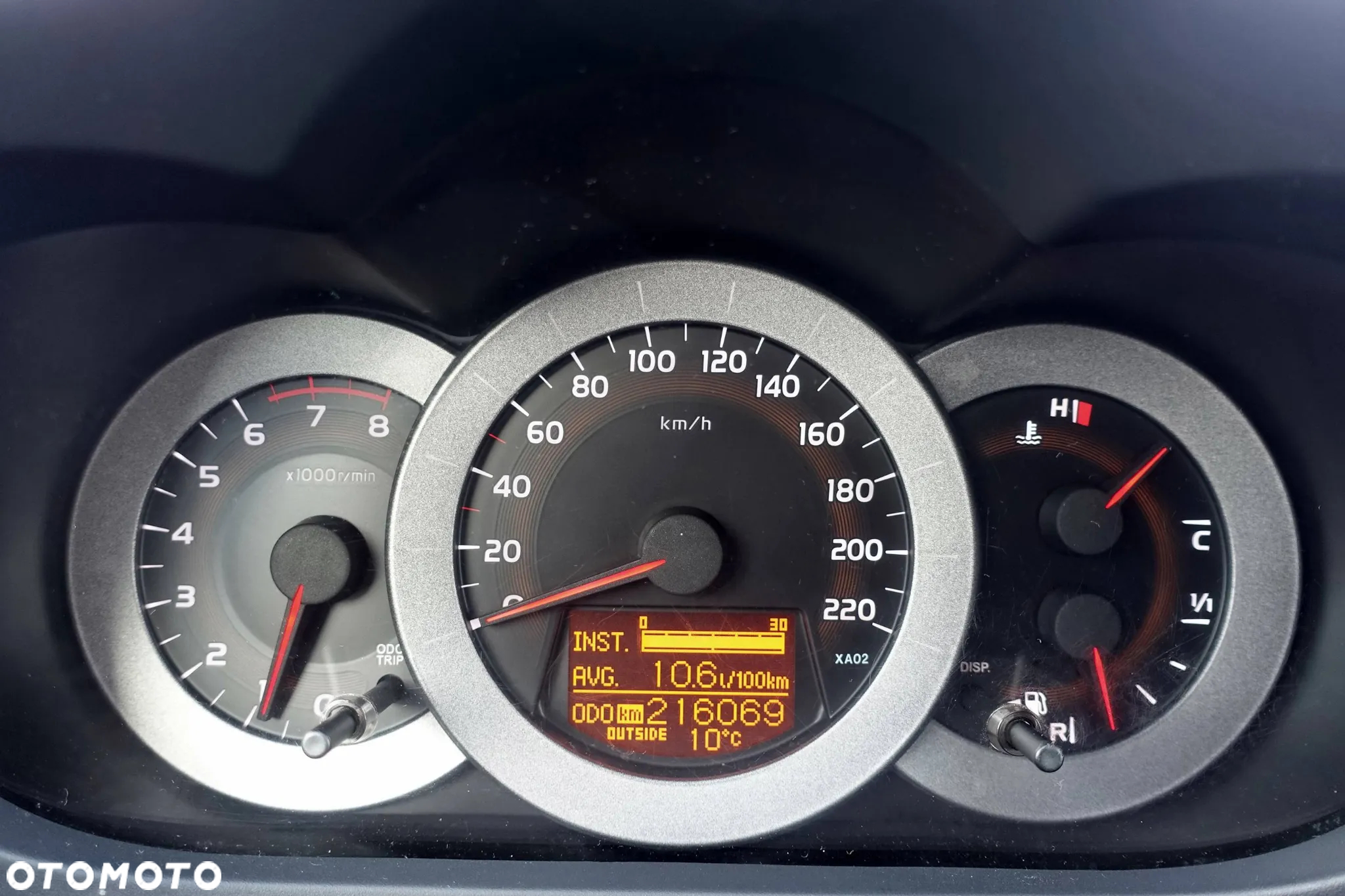 Toyota RAV4 2.0 VVT-i Premium - 18