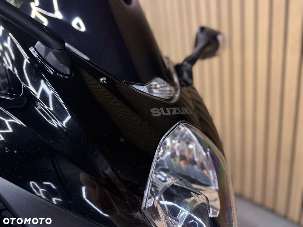 Suzuki GSX-R - 8