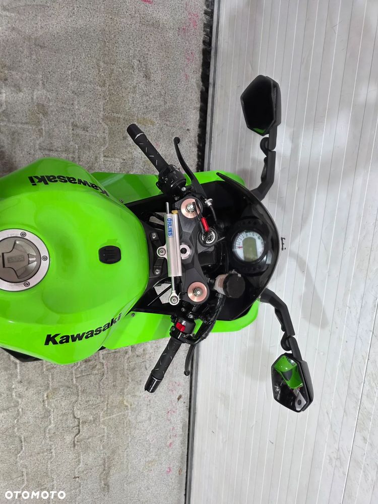 Kawasaki Ninja - 32