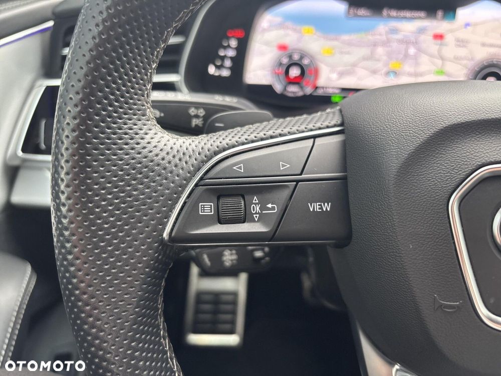 Audi Q8 - 11