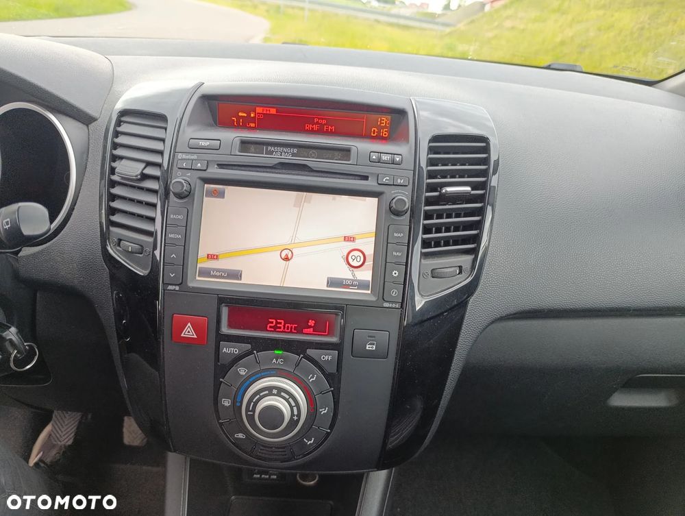 Kia Venga 1.6 Business Line - 10