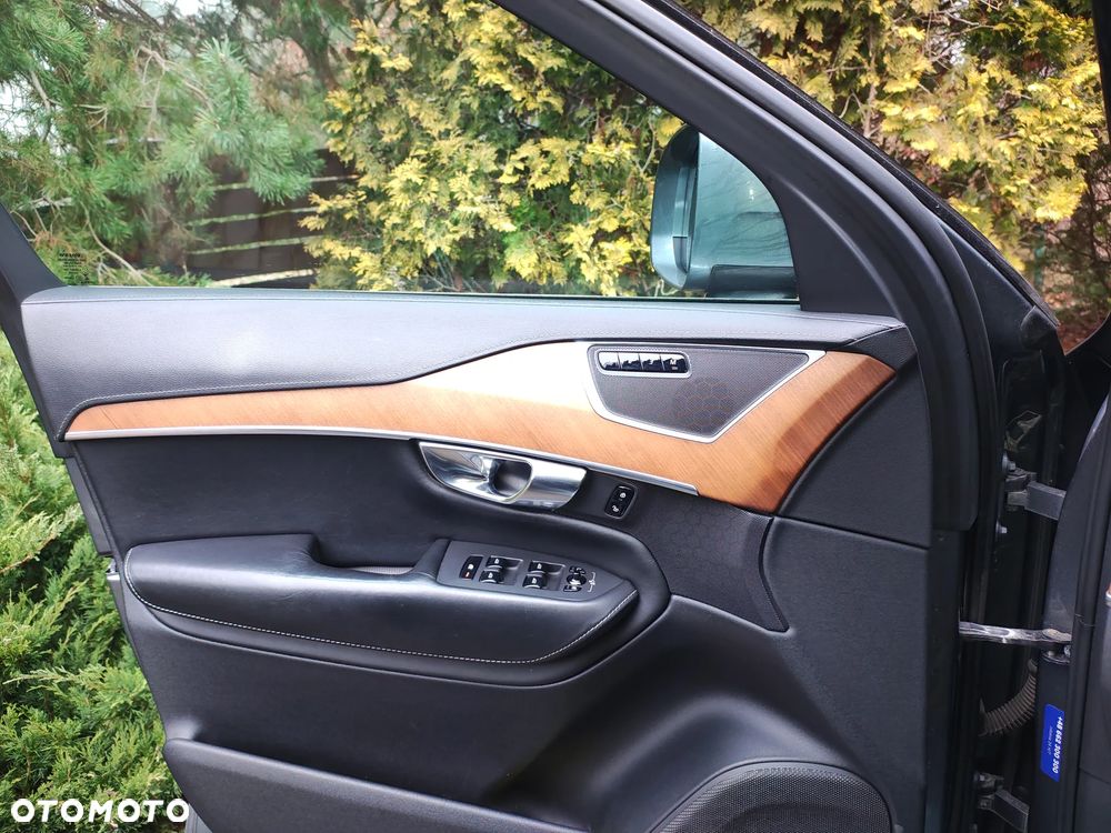 Volvo XC 90 D5 AWD Inscription - 5