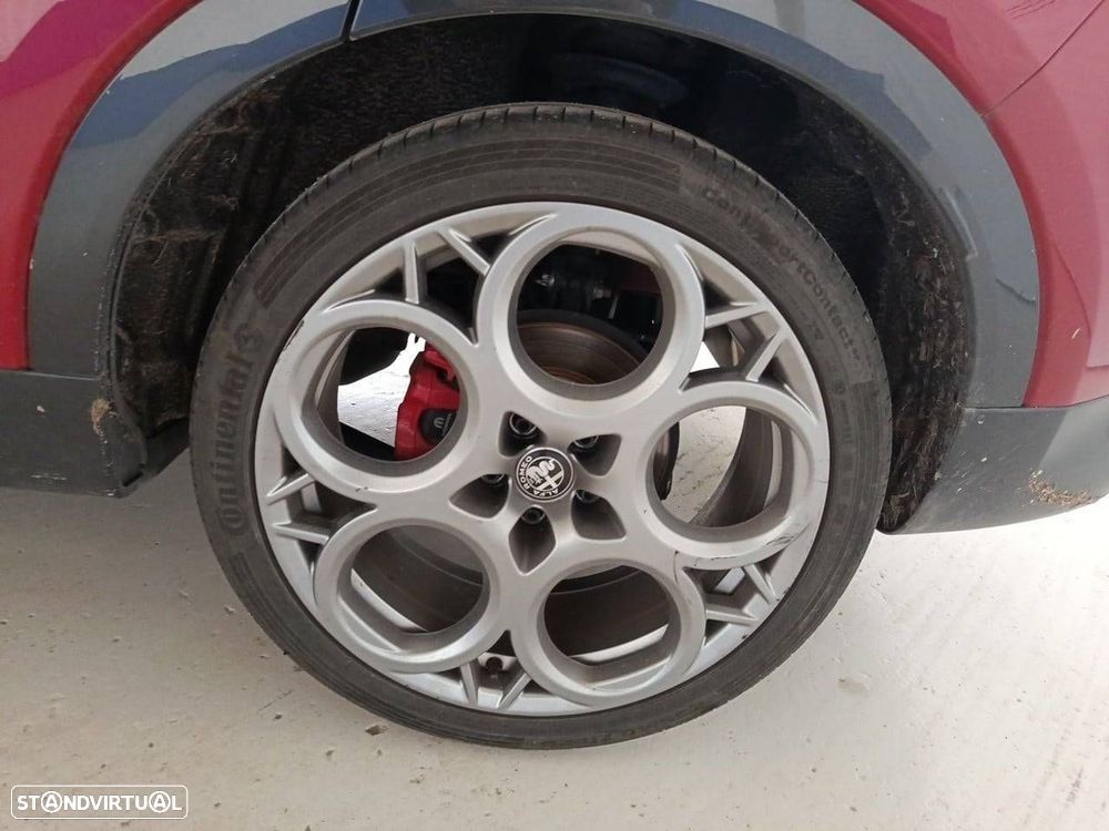 Alfa Romeo Tonale 1.5 Hybrid Edizione Speciale - 11