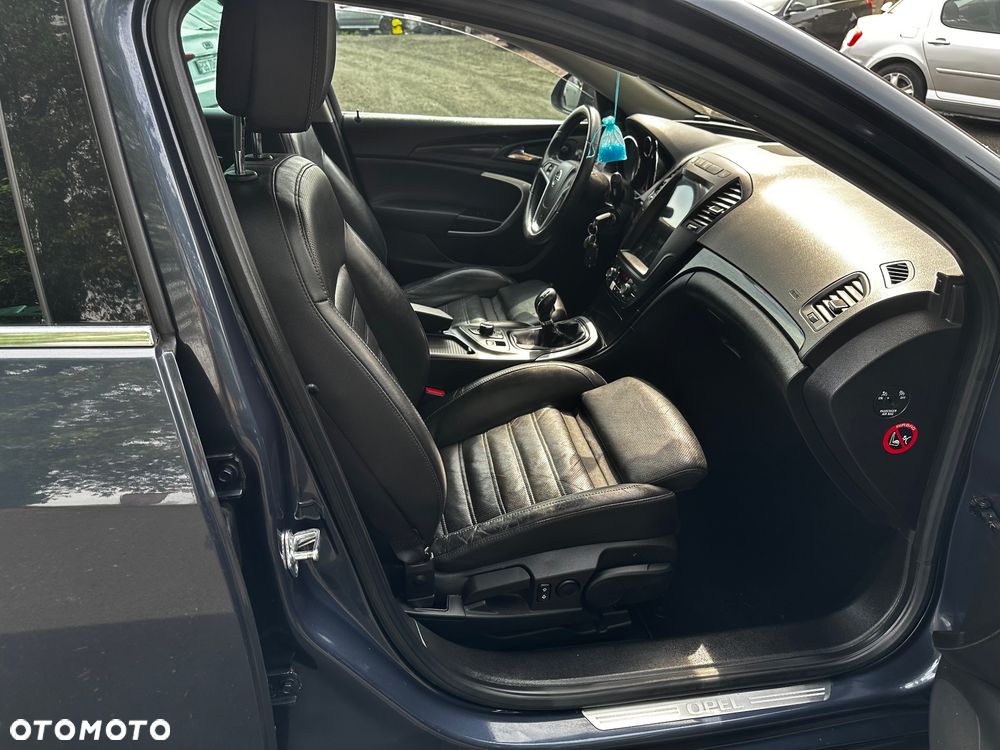 Opel Insignia 1.6 Turbo Cosmo - 19