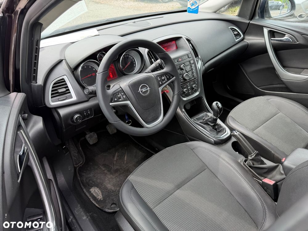 Opel Astra ver-1-4-turbo - 36