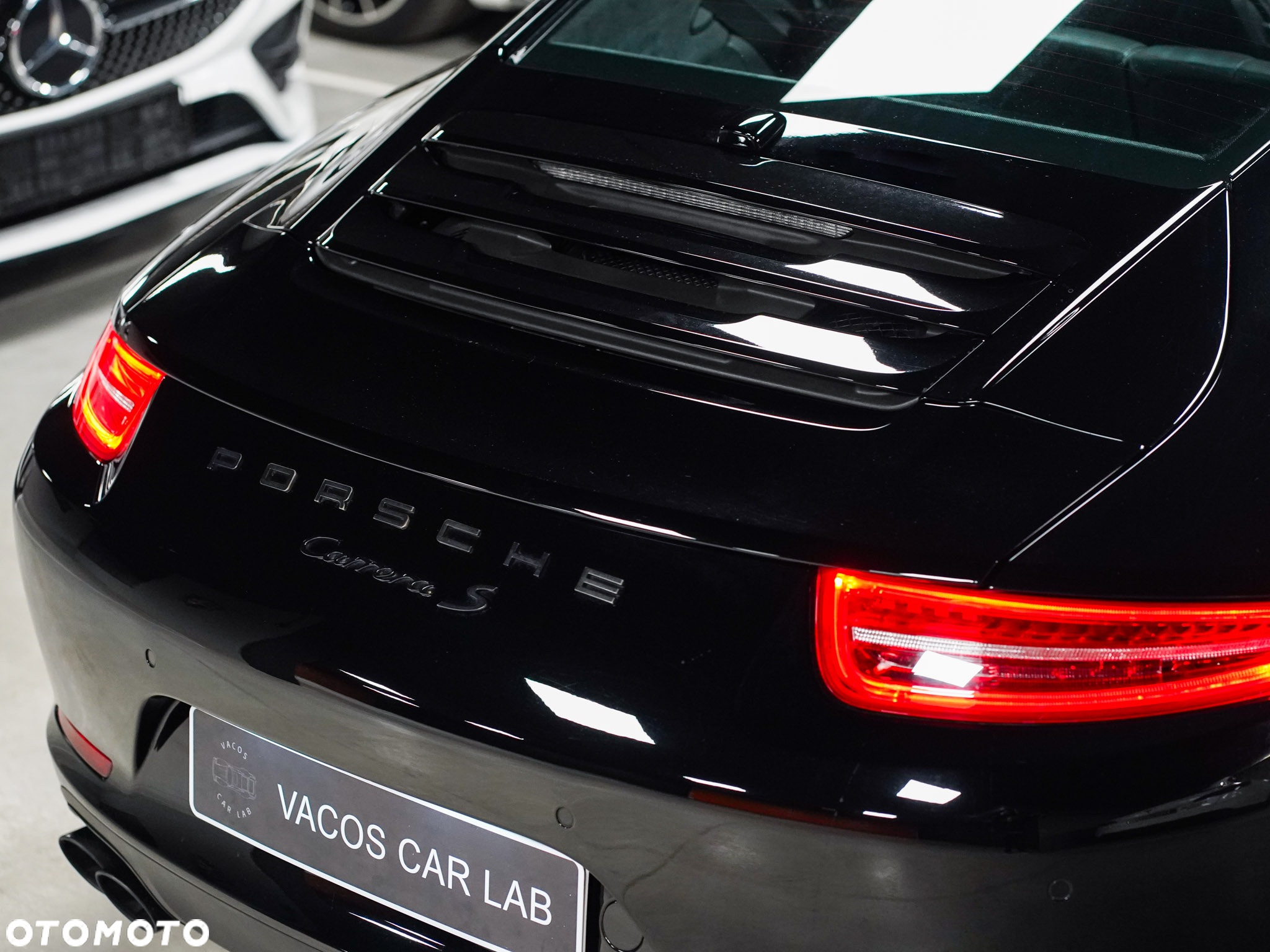 Porsche 911 Carrera S PDK - 11