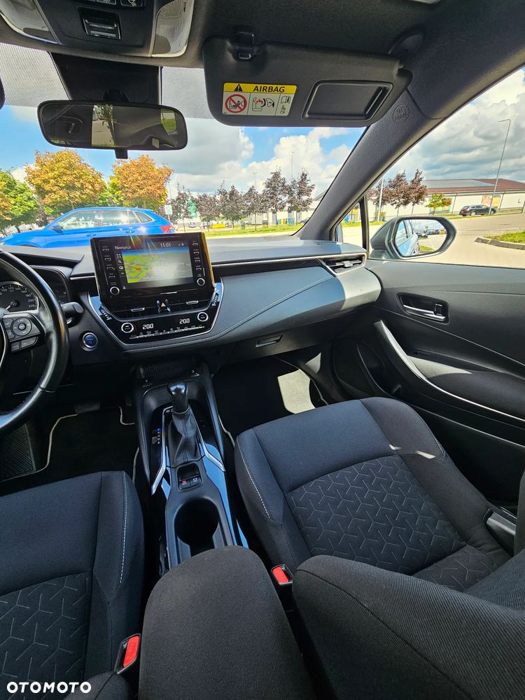 Toyota Corolla 1.8 Hybrid GPF Executive - 10