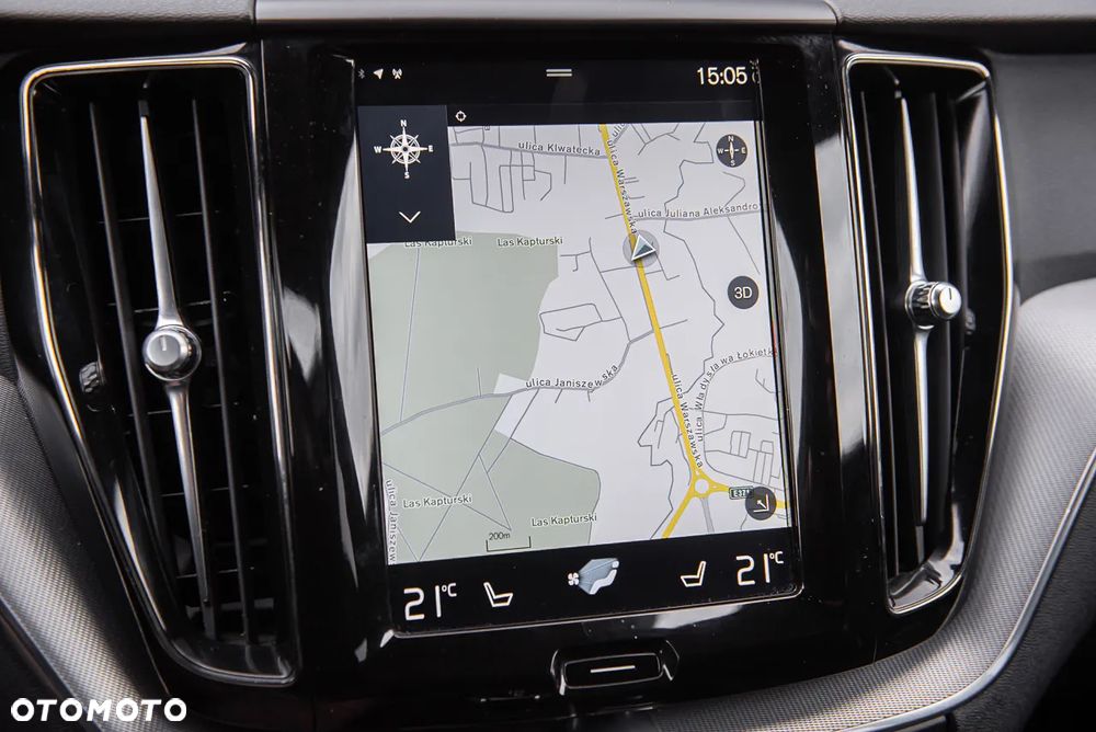 Volvo XC 60 D4 SCR AWD R-Design - 23