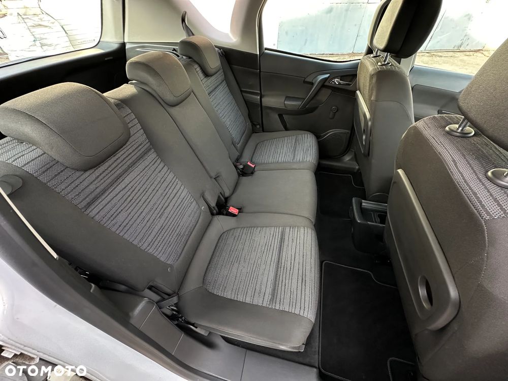 Opel Meriva 1.4 T Cosmo - 11