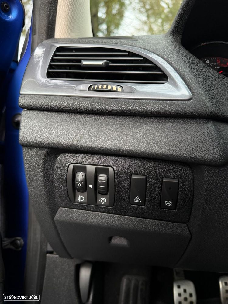 Renault Mégane Coupe 1.5 dCi GT Line - 18