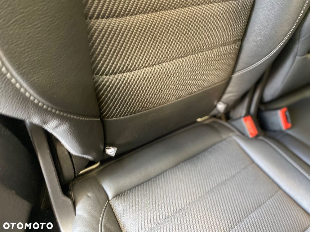 Ford Kuga 2.0 TDCi 4x4 Individual - 15