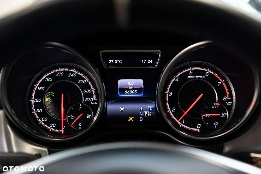 Mercedes-Benz GLE - 38