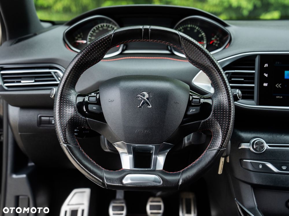 Peugeot 308 1.2 PureTech Allure S&S - 34