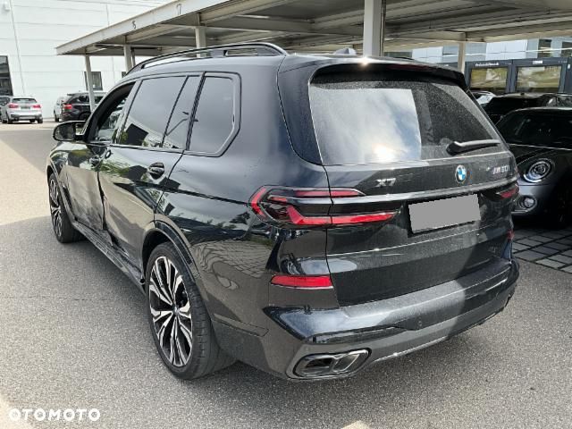 BMW X7 M60i xDrive - 4