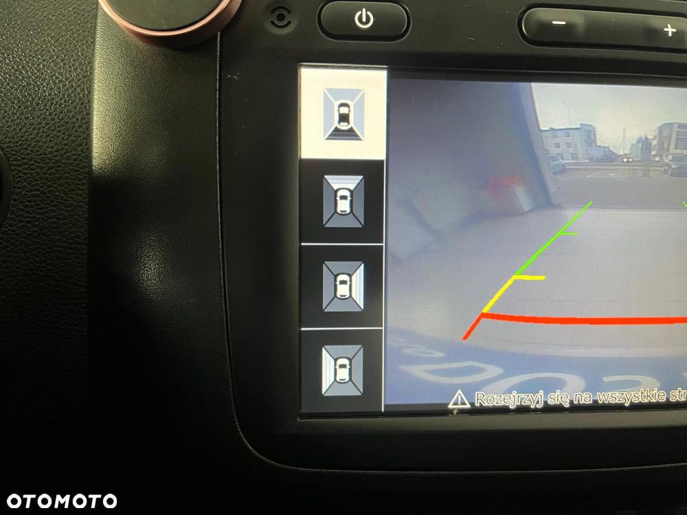 Dacia Duster 1.0 TCe SL Celebration - 24