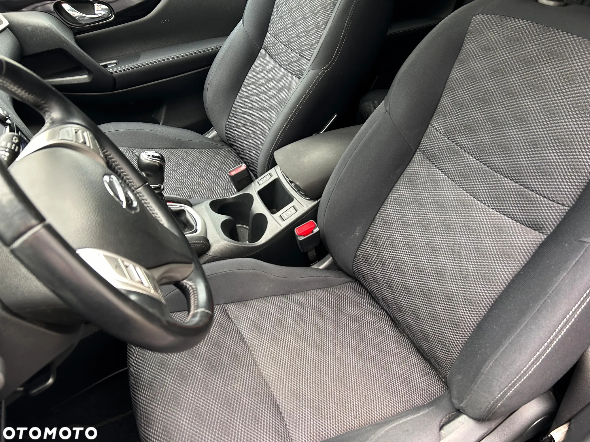 Nissan Qashqai 1.6 DIG-T Tekna+ - 17