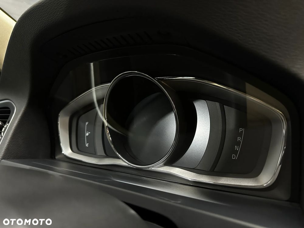 Volvo S60 2.5 T5 AWD - 33