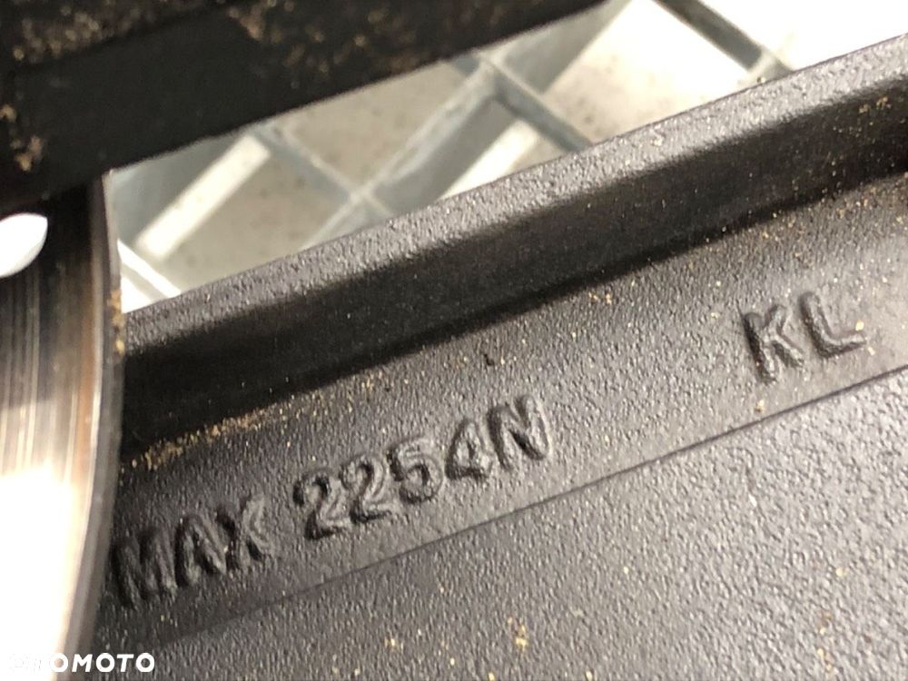 KOŁO TYŁ FELGA 110/80-17 - 347.00 PLN - Junak 123 125 CM3 (9kW) - 6