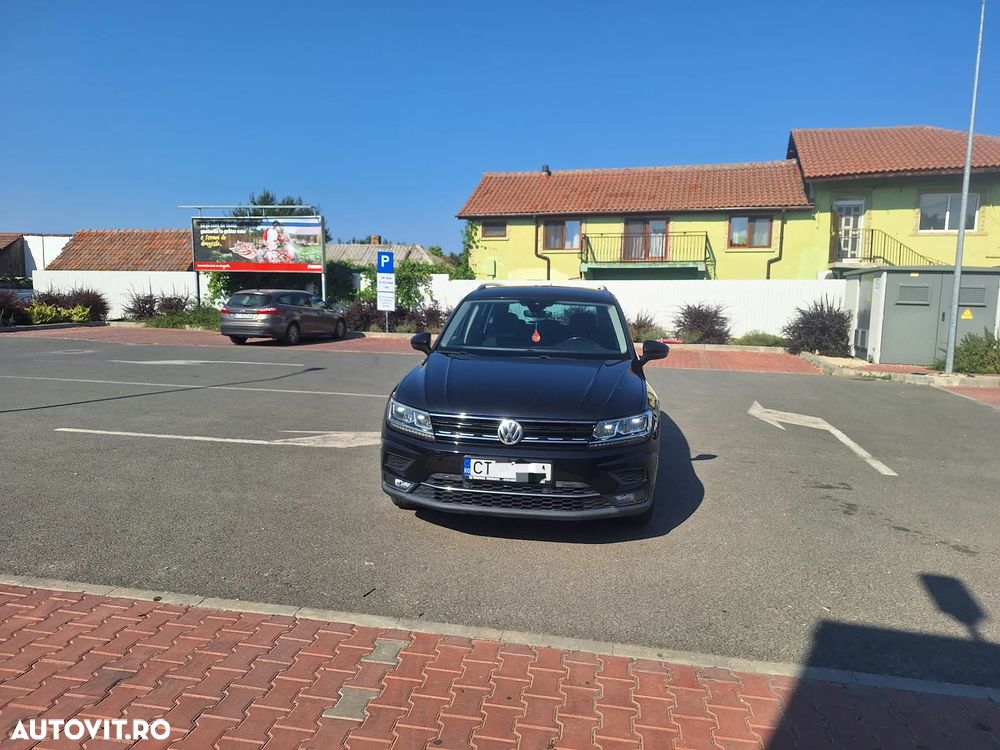 Volkswagen Tiguan - 5