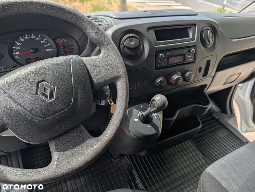 Renault Master - 9