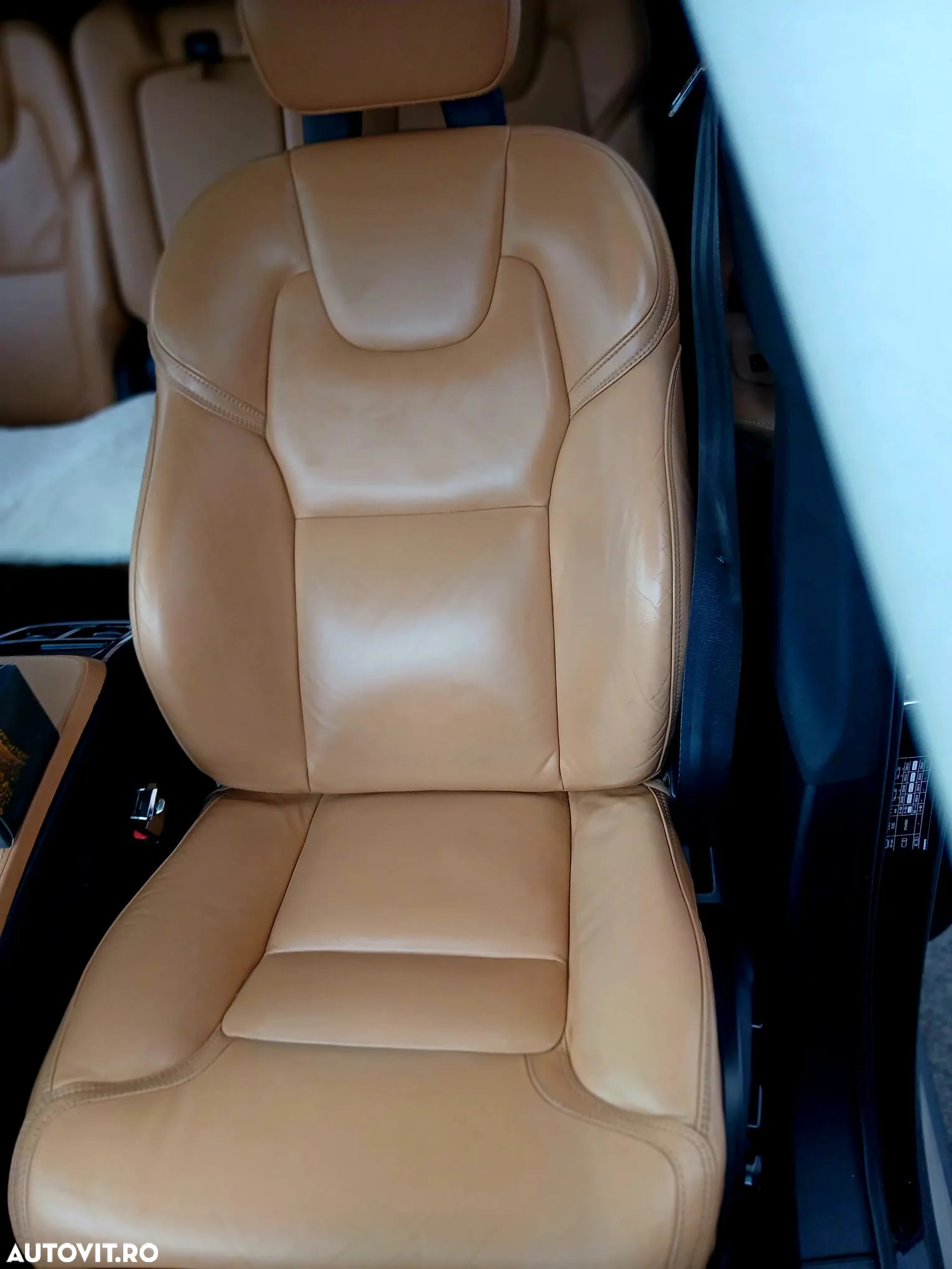 Volvo XC 90 T8 AWD Twin Engine Geartronic Inscription - 30