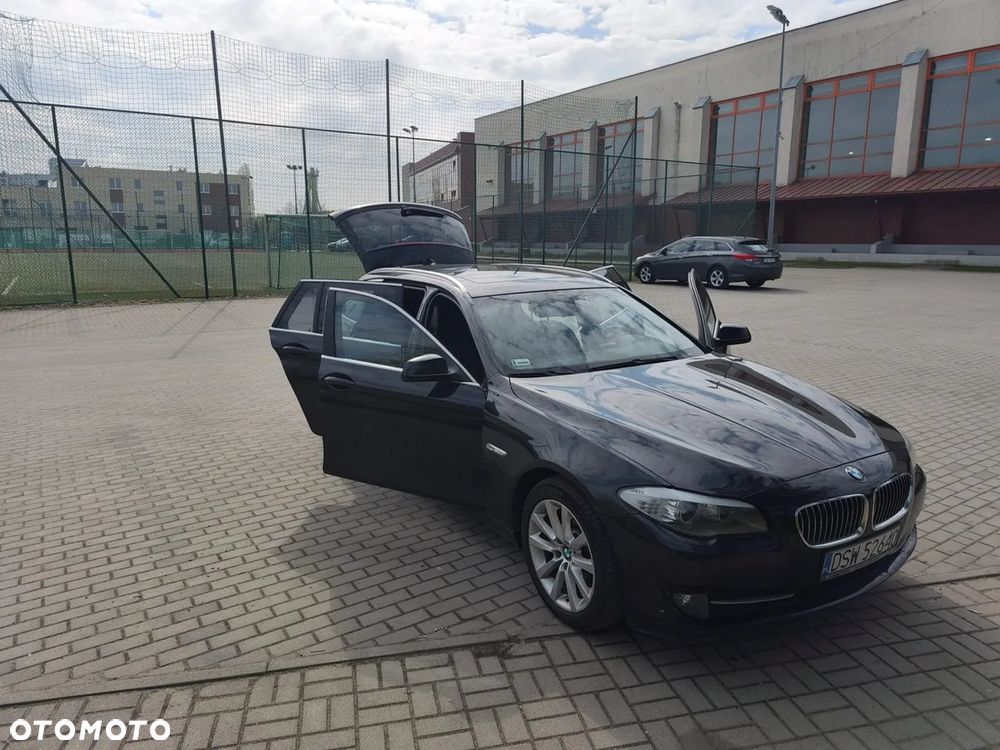 BMW Seria 5 520d - 10