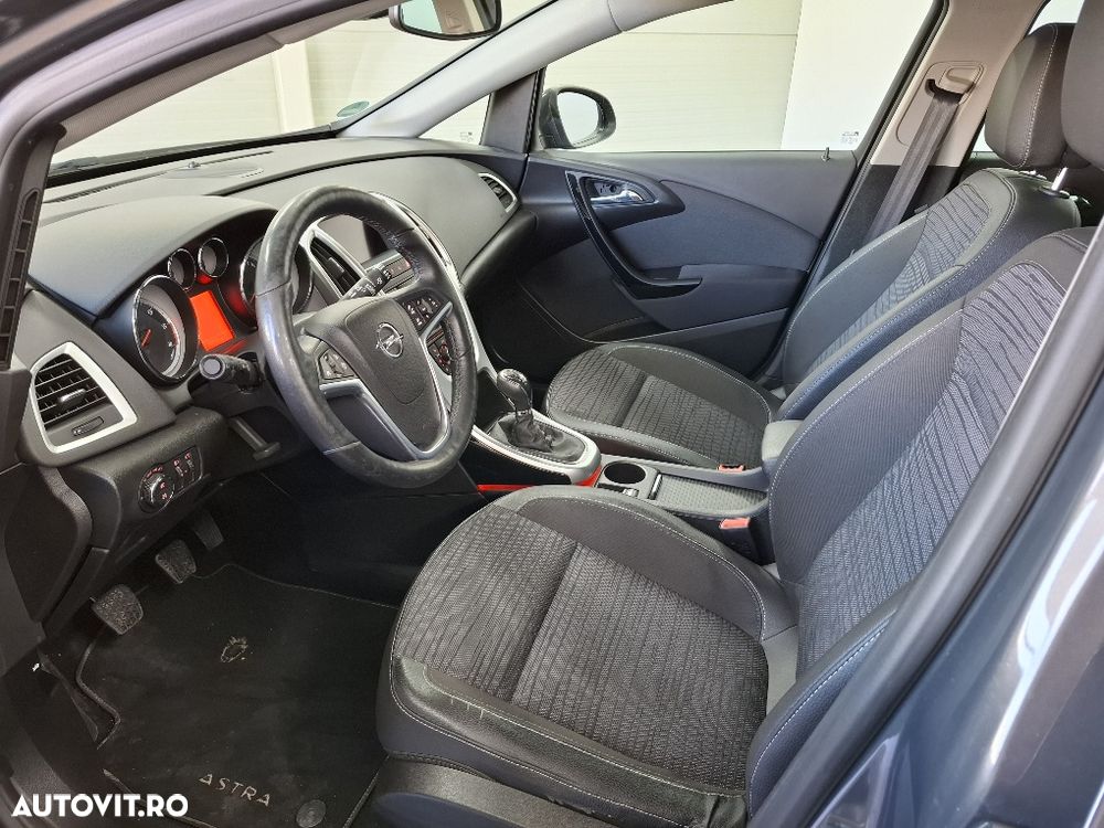 Opel Astra 1.6 CDTI ECOTEC Start/Stop Enjoy - 11