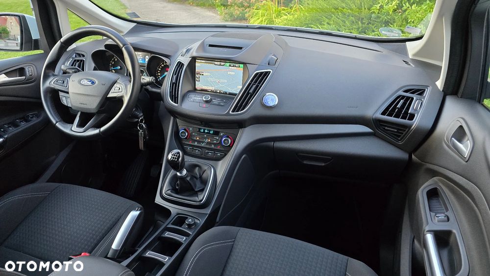 Ford C-MAX - 12
