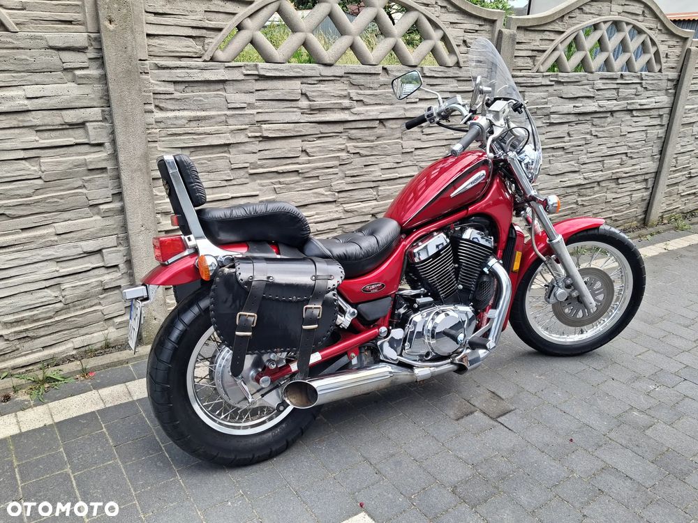 Suzuki VS - 3