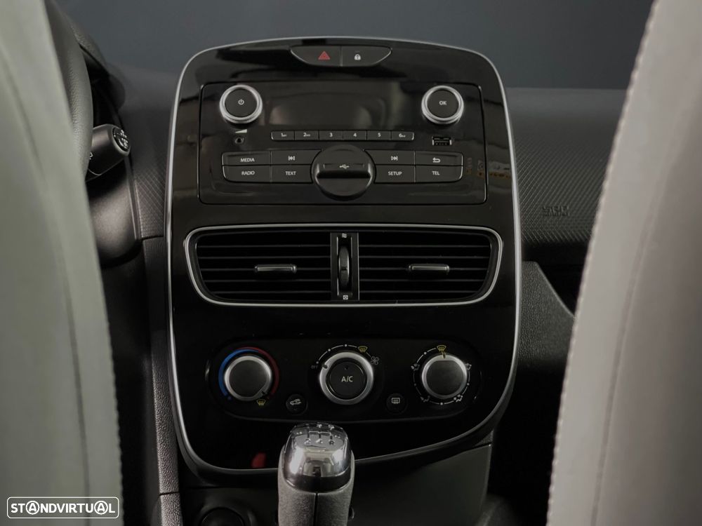 Renault Clio 1.5 dCi Zen - 9