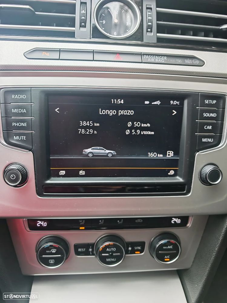 VW Passat 1.6 TDI BlueMotion - 17