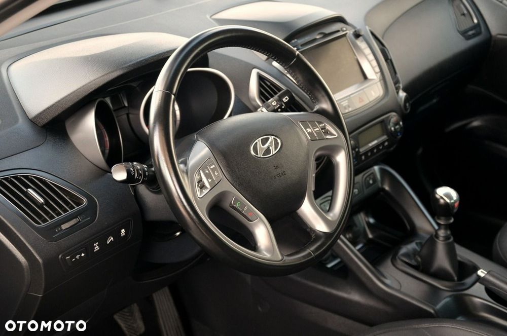 Hyundai ix35 - 13