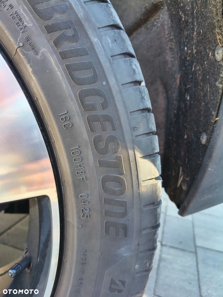 Volvo XC 40 - 20