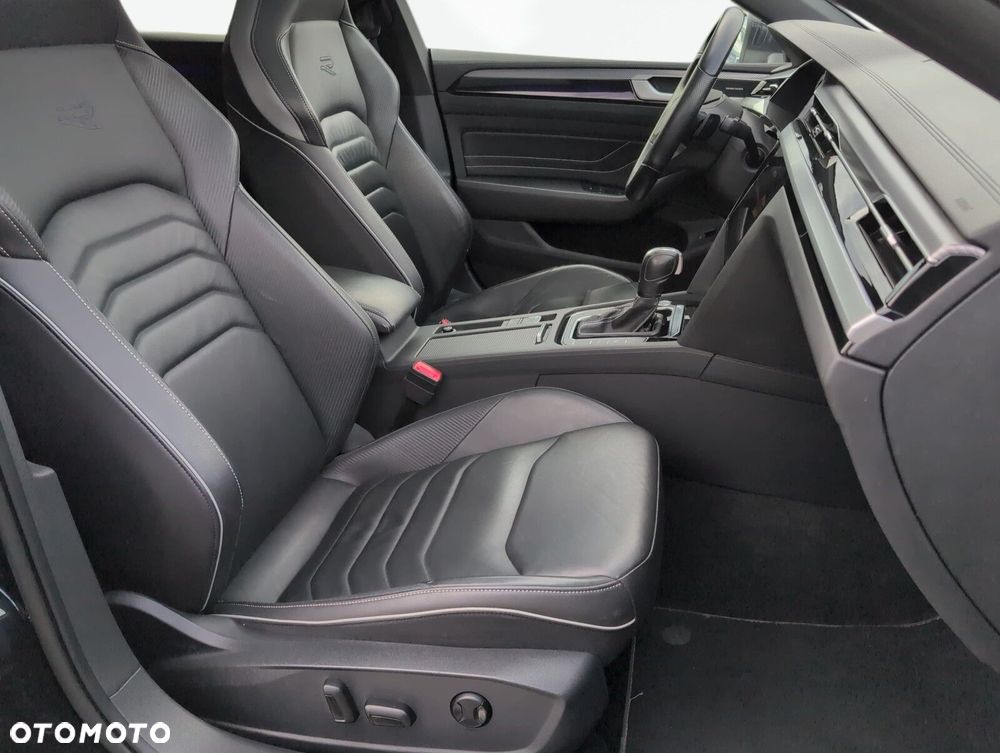 Volkswagen Arteon 2.0 TDI 4Motion R-Line DSG - 16