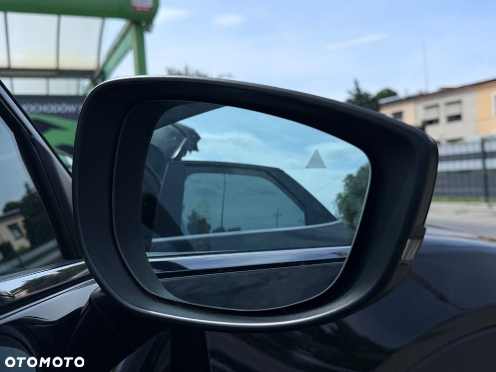 Mazda CX-30 - 30