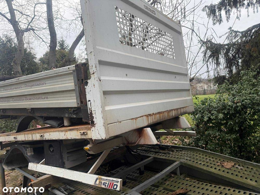 Mercedes Benz Sprinter - 11