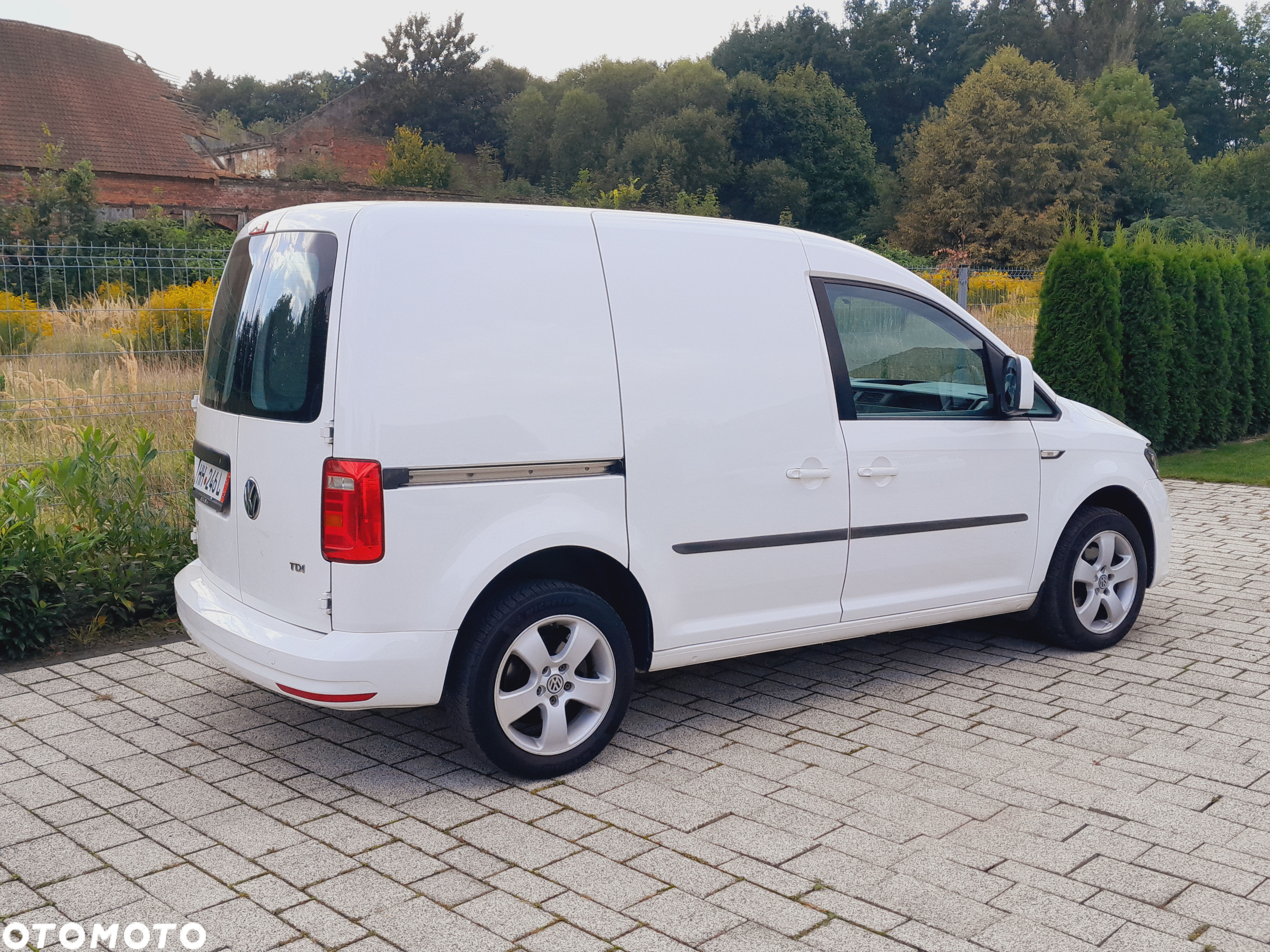 Volkswagen CADDY - 7