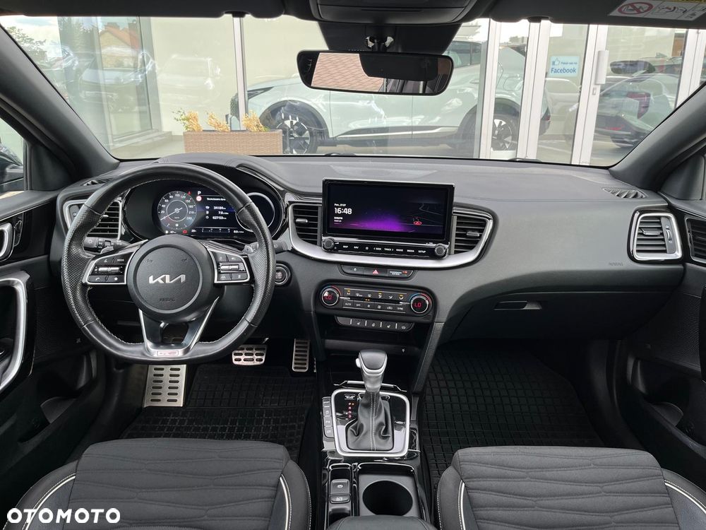 Kia Ceed 1.5 T-GDI GT-Line DCT - 13