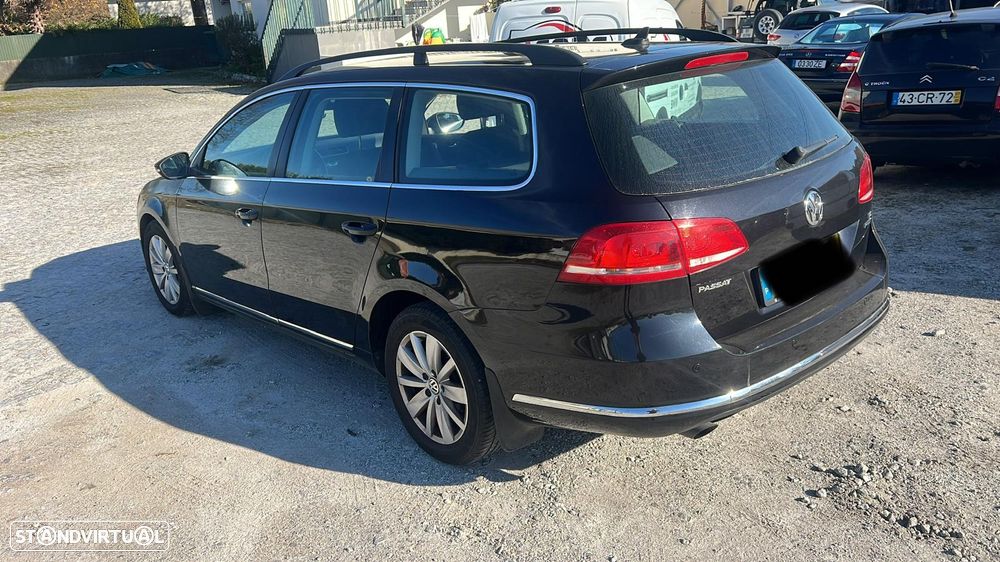 VW Passat Variant 1.6 TDI Trendline BlueMotion - 2