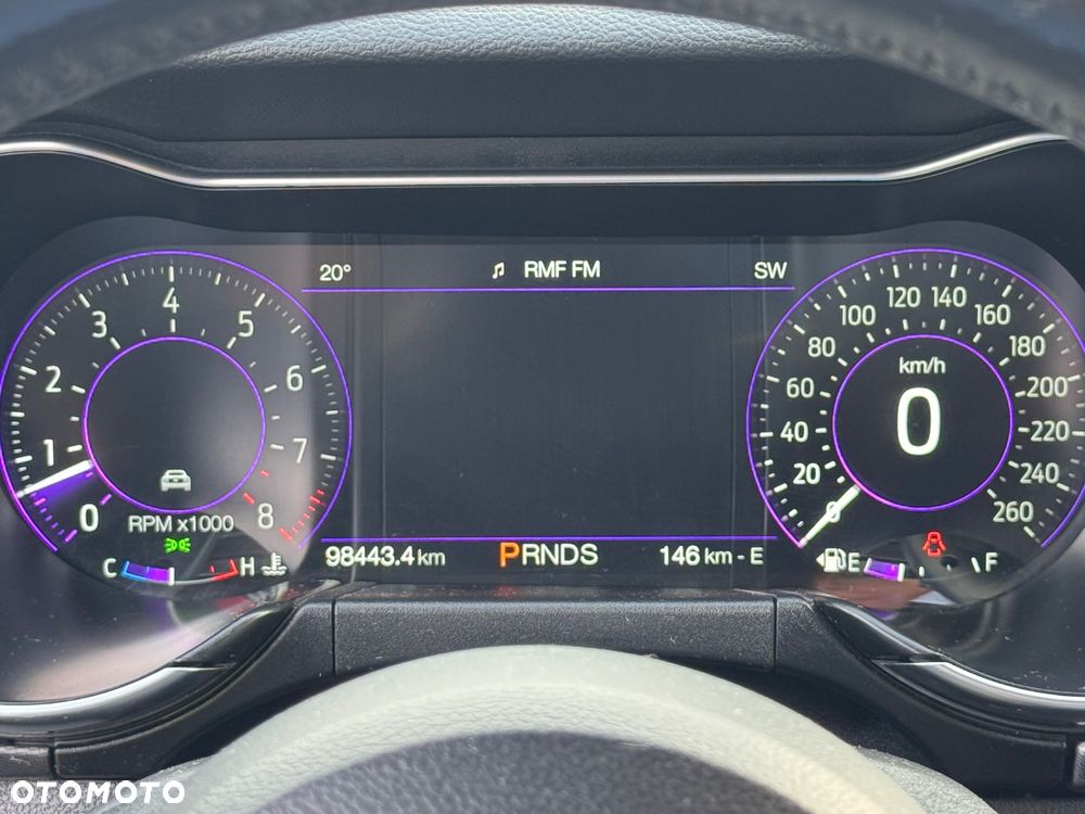 Ford Mustang 5.0 V8 GT - 19