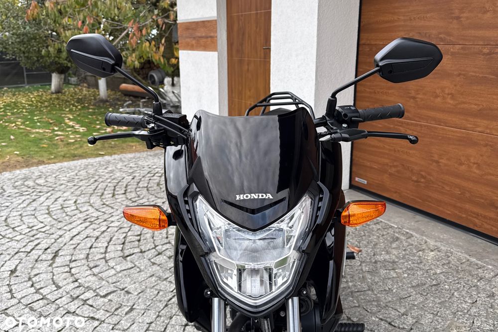 Honda CBF - 17